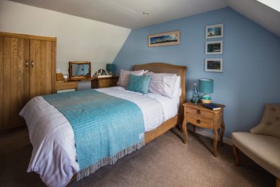 Ness- Double en-suite bedroom